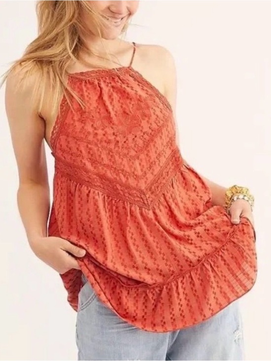 Free People Tops - Free People -NWT- Free People Elisa Tunic
Paprika, sz Xs